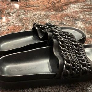 Kendal and Kylie slides